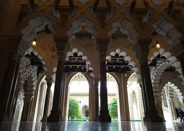 Mirador Del Ebro سرقسطة