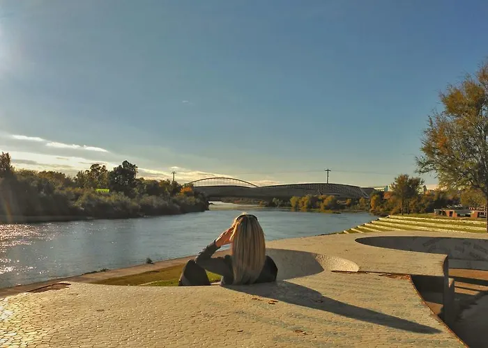 Mirador Del Ebro * سرقسطة